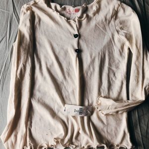 Children’s place ruffle bottom shirt